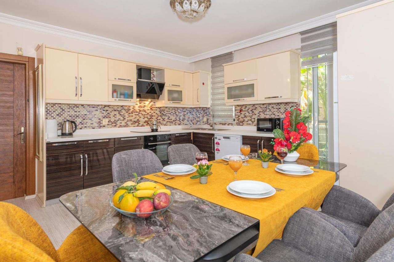 Villa Yasam Park - Luxury 8 Person - Fethiye Calis Beach 90Mt Esterno foto